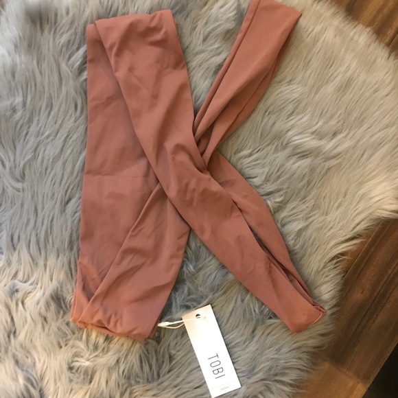 Tobi swimsuit top! - Picture 4 of 6